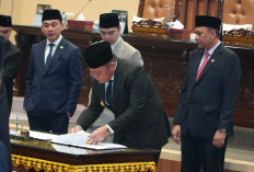 Fokus pada Kesejahteraan Masyarakat! Herman Deru Teken Nota Kesepakatan APBD Perubahan Sumsel 2026