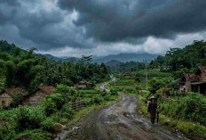 Prakiraan Cuaca Sumsel Hari Ini: Ini Wilayah yang Berawan, Cerah hingga Hujan Ringan
