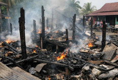 Hanya Dalam Sekejap, Rumah Warga di Ogan Ilir Ludes Terbakar Diduga Korsleting Listrik