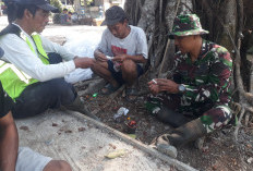 Gak Cuma Bangun Jalan! Satgas TMMD 129 Salatiga Malah Asyik Ngopi dan Curhat Bareng Warga Desa Cukil
