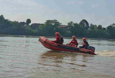 Pemuda Asal Ogan Ilir Tenggelam Saat Menyeberangi Sungai, Tim SAR Masih Lakukan Pencarian