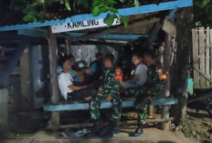 Sambangi Pos Satkamling Dini Hari, Aksi Sigap Babinsa dan Bhabinkamtibmas di Lahat Ini Banjir Pujian