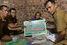 Cair Sekaligus 3 Bulan! Pemdes Talang Batu Salurkan BLT-DD Rp900 Ribu ke Warga Kurang Mampu