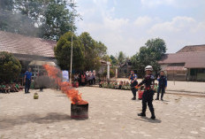 Medco E&P dan Damkar PALI Bekali Siswa SDN 33 Ibul Ilmu Hadapi Bahaya Api