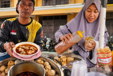 Viral di Palembang! 3 Cilok Kuah Kaki Lima Rasa Bintang Lima, Ada yang Pakai Kari
