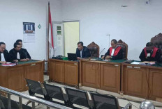 Resmi! Majelis Hakim PN Tipikor Palembang Hentikan Perkara Haji Halim