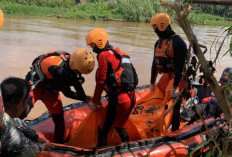Nekat Berenang Seberangi Sungai Komering, Lansia Warga OKUT Ditemukan Tak Bernyawa