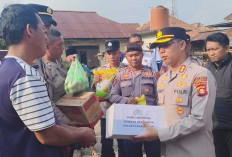 Datangi Langsung Lokasi Kebakaran, Kapolres Prabumulih Salurkan Bantuan Sosial untuk Keluarga Petani