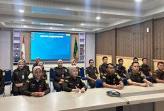 Siswa Wajib Tahu: Kejari Pagar Alam Jelaskan Konsekuensi Hukum di Balik Layar Media Sosial