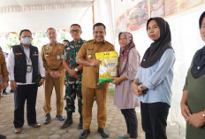 Turun Langsung ke Pasar Kayuagung, Wabup Supriyanto Beberkan Alasan Pemkab OKI Intervensi Harga Sembako