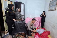 Bantu Pasien Penyakit Kronis, Kapolrestabes Palembang Salurkan Kursi Roda Gratis Lewat Program Sejati
