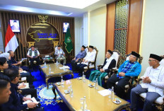 Terima Audiensi Ulama di Ruang Tamu Gubernur, Herman Deru Titip Pesan Penting Jelang Musda Agustus Nanti