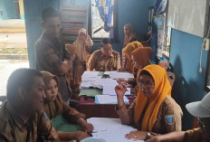 Dana Desa 2025 Diawasi Ketat! Tim Monev Kikim Selatan Sidak Fisik dan Administrasi Tanjung Kurung