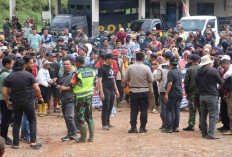 450 Personel Polres Lahat Amankan Aksi Massa di PT PCM, Ada Apa?