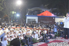 Ribuan Warga Palembang Hadiri Tabligh Akbar UAS di Kambang Iwak, Peringati Maulid Nabi Bersama Ratu Dewa