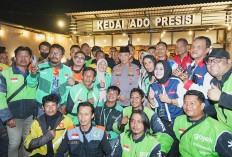 Tanpa Protokoler Kaku, Kapolri Jenderal Listyo Sigit Nongkrong Bareng Driver Ojol di Kedai Ado Palembang