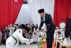 Semangat Patriotisme di Tanjung Senai: Bupati Panca Wijaya Akbar Apresiasi Putra-Putri Terbaik Ogan Ilir 