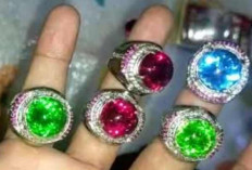 Getaran Gaib Pegunungan Papua! Batu Cyclop Disebut Miliki Energi Penguat Batin