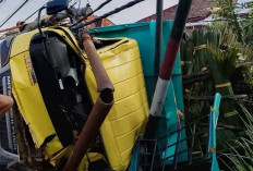 Macet Horor Tembus 1 Kilometer di Jalur Indralaya–Tanjung Raja, Aliran Listrik Warga Mendadak Padam