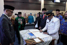 Pesan Menohok Bupati Joncik Saat Lantik Pejabat Empat Lawang