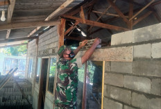 Wujud Gotong Royong! Satgas TMMD 129 Salatiga Bedah Rumah Ibu Aisyah di Desa Cukil Tengaran