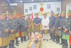 Resmi Pakai Kepodang Komering, Kajari OKU Timur Diberi Mandat Adat: Babat Habis Korupsi!