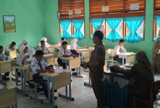 Tak Ingin Siswa Gagal Lulus, Kepsek SMPN 4 Lahat Pastikan Ujian ASAJ Fleksibel bagi yang Terkendala Fisik