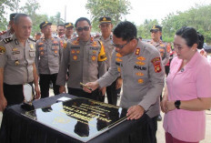 Dukung Gizi Nasional, Kapolres OKU Timur Resmikan SPPG Pertama di Bunga Mayang