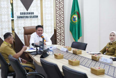Sentil Pemimpin Karbitan, Herman Deru Tegaskan Jangan Pernah Anggap Remeh Persoalan Lapangan