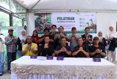 Bangun Ekonomi Lokal Berkelanjutan, PTBA Tingkatkan Kompetensi Kelompok Budidaya Itik Petelur