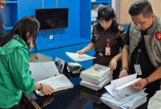 Geledah Kantor Dishub dan Rumah Saksi, Kejari Palembang Sita Dokumen Dugaan Korupsi Lampu Jalan