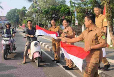 81 Bendera Merah Putih Dibagikan Gratis di Muba, Perusahaan Diminta Lakukan Ini