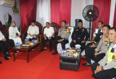 Siaga Lebaran! Kapolres Lahat Bersama Forkopimda Ikuti Zoom Meeting Arahan Kapolri di Pos Yan