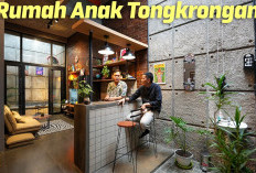 Rumah Dokter Super Kalcer: Bekas Kontrakan Tua Jadi Hunian Industrial Tropis dan  Rooftop View Setu!
