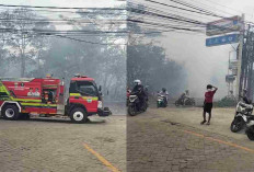 Asap Tebal Membumbung, Lahan Kosong Dekat Griya Hero Abadi Palembang Dilalap Api