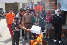 Tanpa Ampun! Polres Lahat Bakar dan Blender Barang Bukti Narkotika demi Selamatkan Generasi Muda
