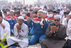 LANGIT PALEMBANG PECAH! Kilang Plaju Gelar Sholat Istisqa Kolosal, Ketuk Pintu Langit Minta Hujan Turun!