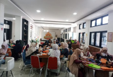Bukan Sekadar Sampah, TUW Sumsel Buktikan Gulungan Lakban Bekas dan Kain Perca Disulap Jadi Kerajinan Cantik