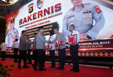Gelar Rakernis di Hotel The Zuri, Polda Sumsel Beri Penghargaan Bergengsi untuk Jajaran Polres Terbaik