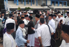 Pesan Menyentuh Bupati Lahat H Bursah Zarnubi Saat Salat Id: Mari Bersihkan Hati di Hari Kemenangan