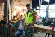 Babinsa Koramil Muara Pinang Sambangi Warga Punya Hajat Demi Kondusifitas Lingkungan