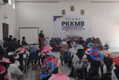 Ikuti PKKMB Sebelum Mulai Kuliah: Wajib Tahu Pesan Penting Wabup Lahat Widia Ningsih untuk 104 Mahasiswa Baru 