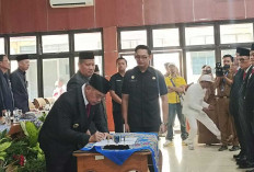 Bupati Bursah Zarnubi Lantik Sekda Baru dan 12 Pejabat Strategis, Cek Daftar Namanya