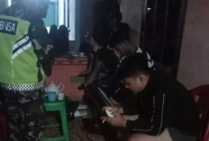 Cegah Potensi Kejahatan di Keramaian, Babinsa Koramil Muara Pinang Turun Langsung Sambangi Warga