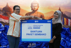 BRI Peduli Tebar Kebahagiaan Waisak, 1.000 Paket Sembako Dibagikan untuk Umat Buddha