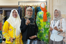 Dari Tapis, Batik Kujur hingga Songket Silungkang, PTBA Pamerkan Wastra Nusantara di INACRAFT 2026