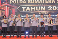 Kapolda Sumsel Irjen Pol Sandi Nugroho Serahkan Penghargaan ke Jajaran Polres dan Mitra Strategis