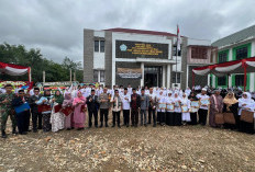 ASN Kemenag Muratara Terima Satyalancana Karya Satya