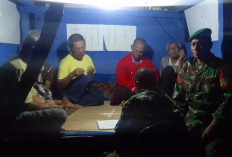 TNI Masuk Desa! Babinsa Koramil Pulau Pinang Ikut Ronda Malam, Jaga Keamanan Warga Desa Kedaton