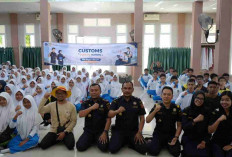 Customs Goes to School, Bea Cukai Lhokseumawe Bongkar Tugasnya di Hadapan Siswa